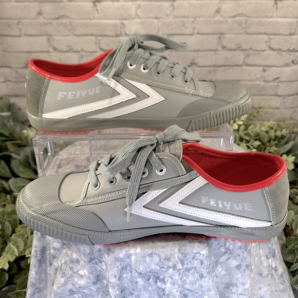 FEIYUE X STAPLE 1920 Grey/White Leather Full Color Pigeon Sneakers Men’s 10🩶NWT - Picture 5 of 13